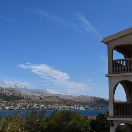 Apartments Dar - beautiful garden Pag Town Extérieur photo