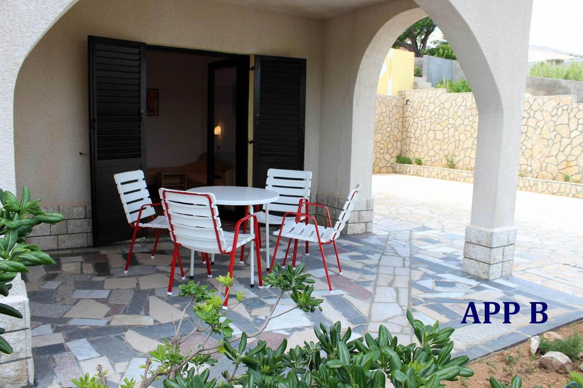 Apartments Dar - beautiful garden Pag Town Extérieur photo